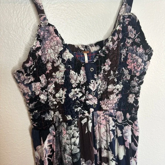 NWT Free People Melrose Wide Leg Jumpsuit Size XS Floral Print Smocked Waist - Picture 6 of 8